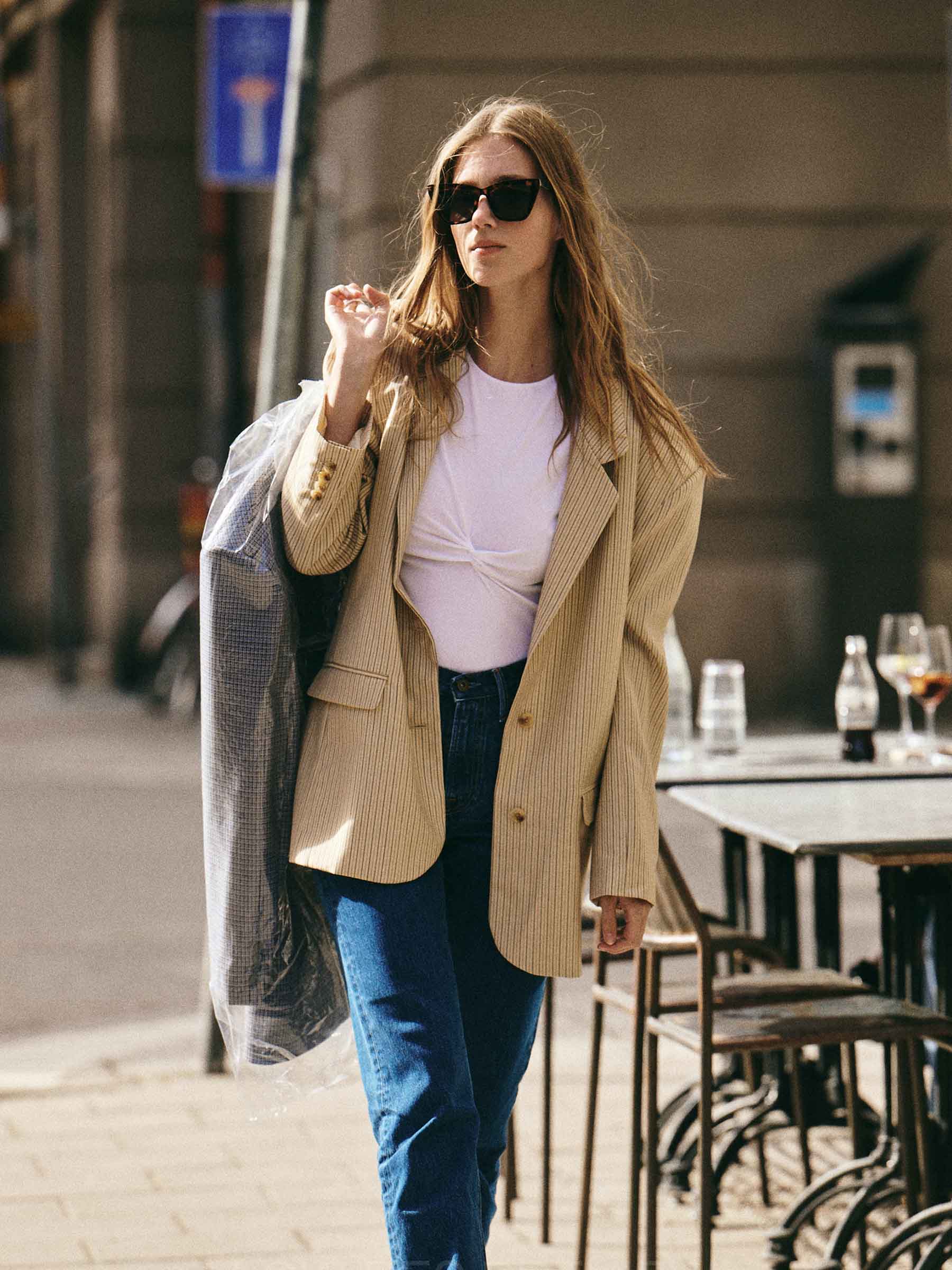 Cream blazer and jeans best sale