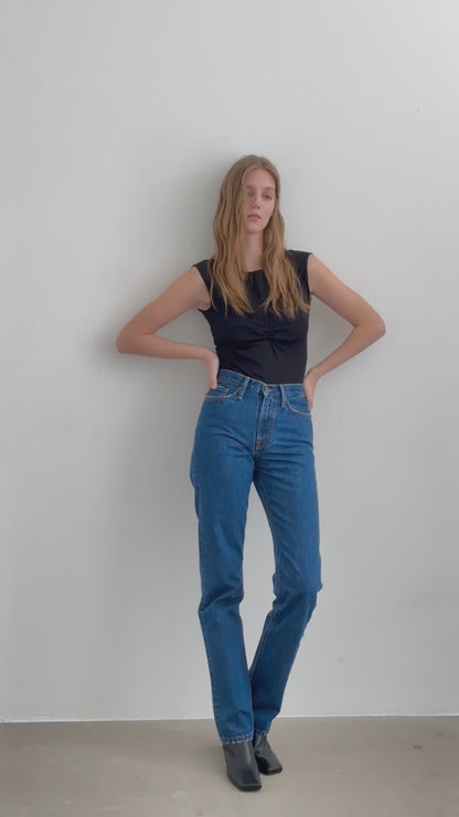 Organic Cotton Jean worn by model Cecilie